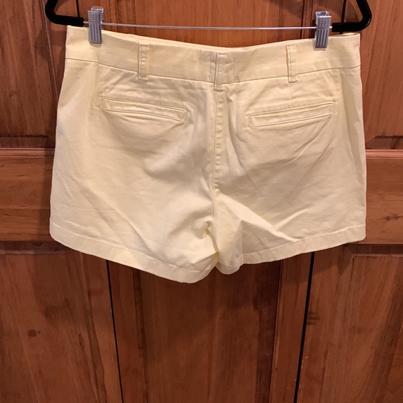J. Crew yellow 4” chino shorts, like new, size 10 - Picture 4 of 8